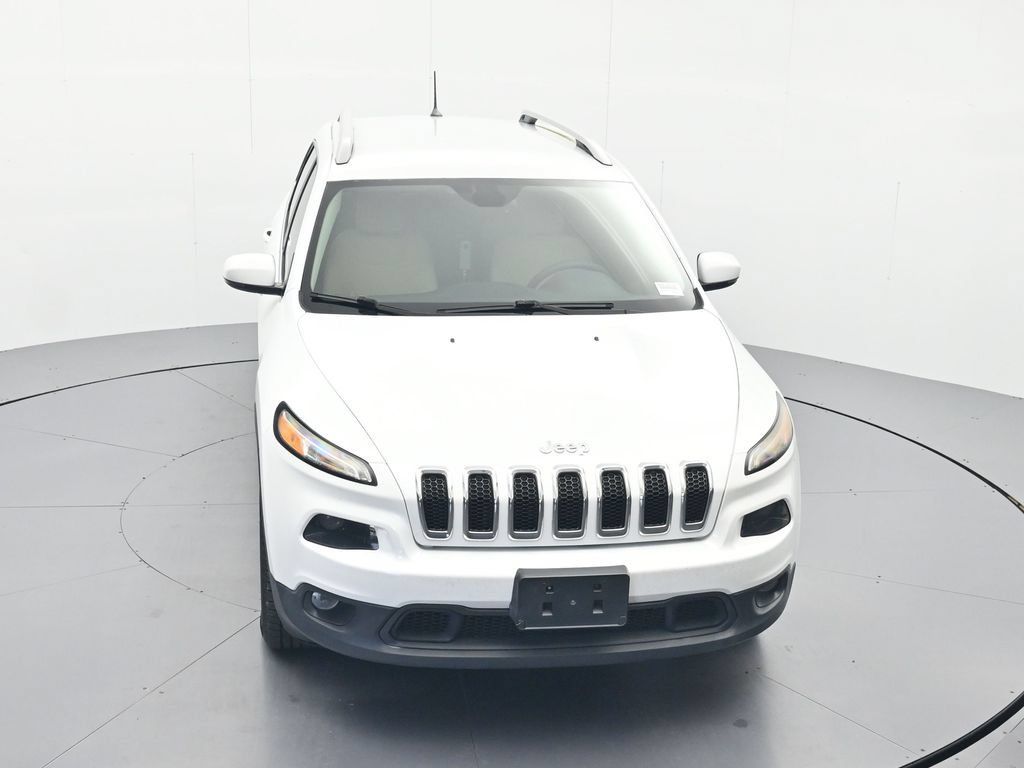 Used 2016 Jeep Cherokee Latitude FWD image 30