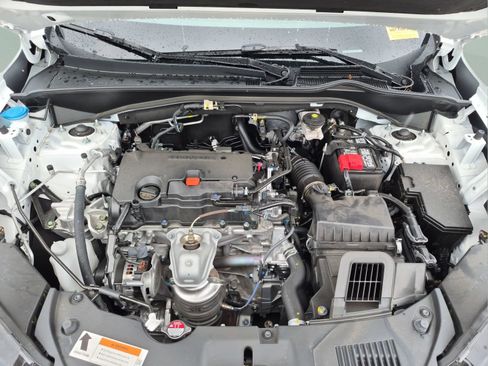Certified 2025 Honda HR-V Sport image 21