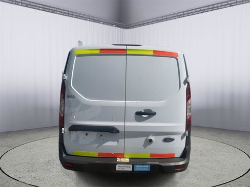 Used 2016 Ford Transit Connect XL FWD image 5