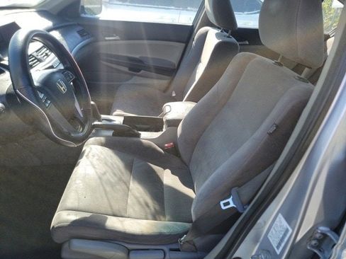 Used 2011 Honda Accord LX image 7