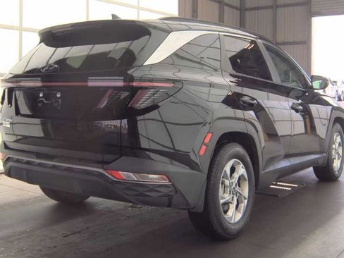 Used 2023 Hyundai Tucson SEL FWD image 4