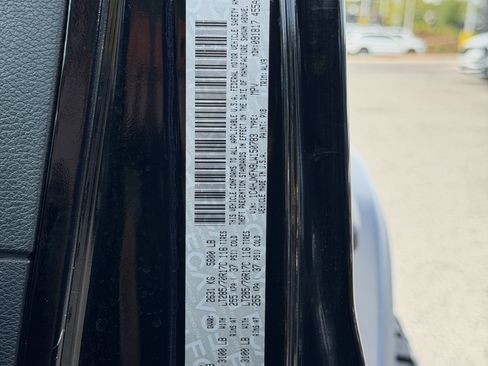 Used 2020 Jeep Wrangler Unlimited Rubicon AWD/4WD image 38