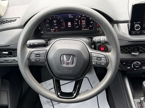 Certified 2023 Honda Accord EX image 34