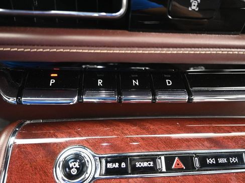 Used 2023 Lincoln Aviator Black Label w/ Jet Package AWD/4WD image 42