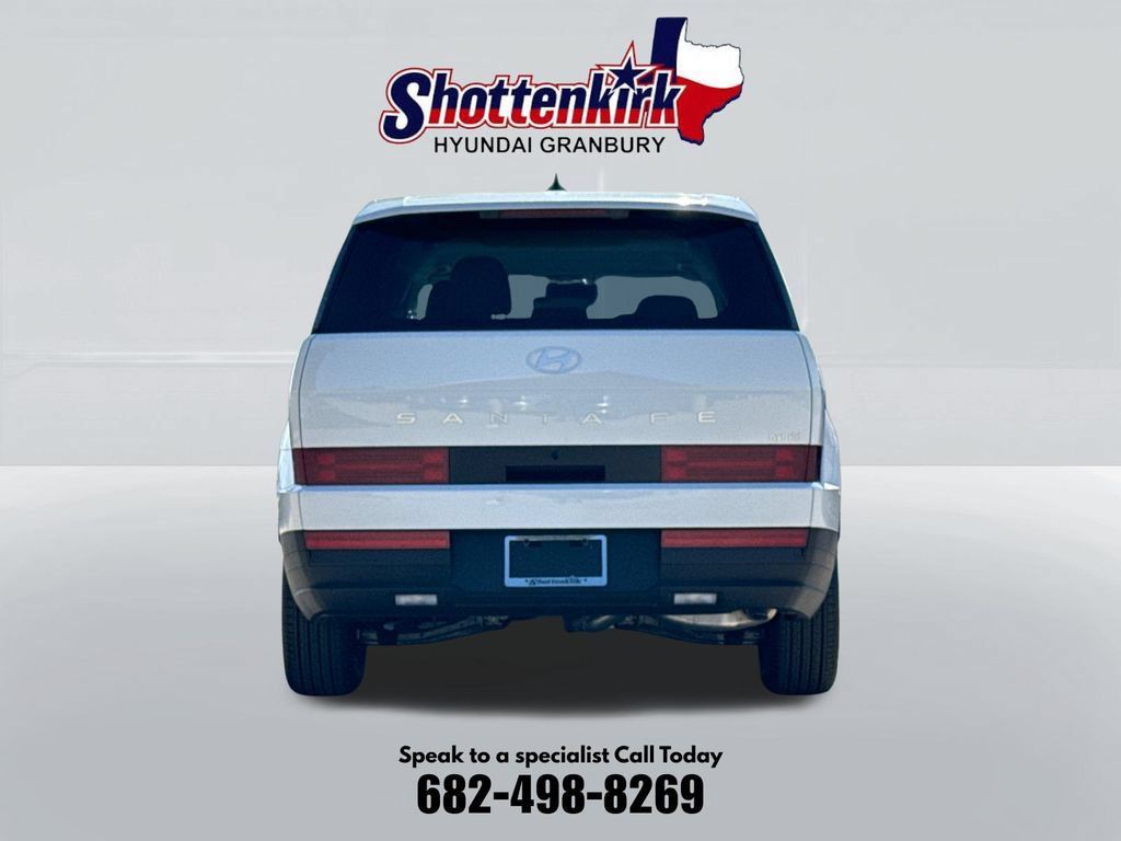 Used 2026 Hyundai Santa Fe SE FWD image 6