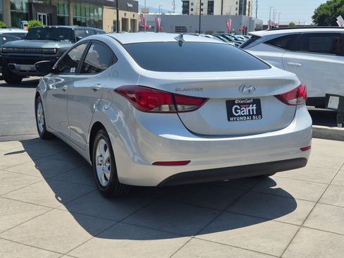 Used 2015 Hyundai Elantra SE FWD image 7