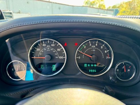 Used 2013 Jeep Wrangler Unlimited Sport AWD/4WD image 21