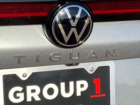 Used 2026 Volkswagen Tiguan S FWD image 15