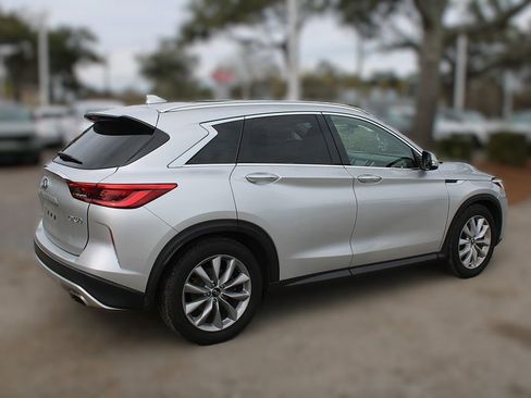 Used 2021 INFINITI QX50 Luxe image 6