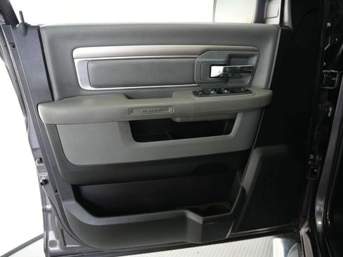 Used 2018 RAM 1500 Lone Star AWD/4WD image 42