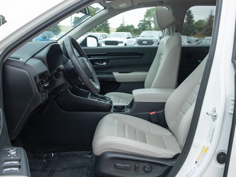 Used 2024 Honda CR-V EX-L image 23