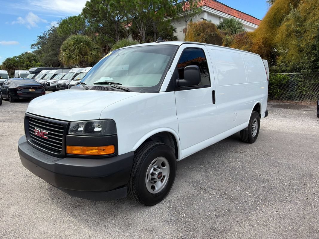 Used 2023 GMC Savana 3500 w/ Driver Convenience Package RWD image 1
