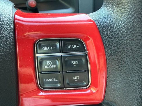 Used 2017 RAM 1500 Express AWD/4WD image 28