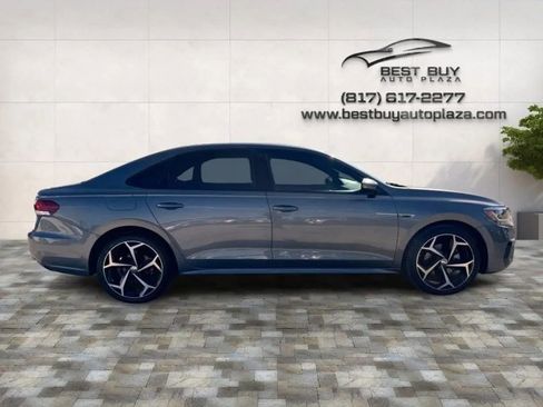 Used 2021 Volkswagen Passat 2.0T R-Line w/ Luggage Net & Mats Package image 8