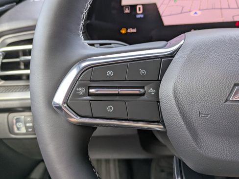 New 2026 Chevrolet Traverse LT image 28