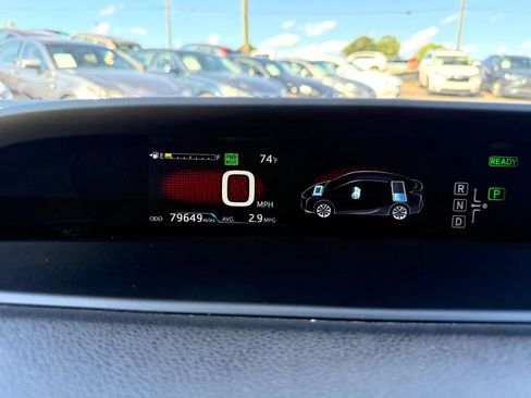 Used 2017 Toyota Prius Two image 13
