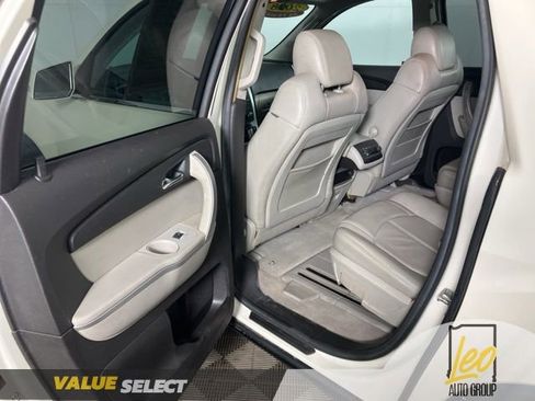 Used 2008 GMC Acadia SLT FWD image 19