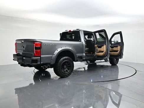 New 2025 Ford F250 XLT w/ Black Appearance Package image 45
