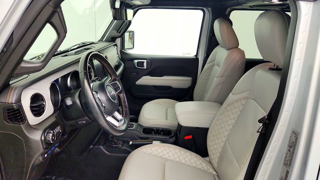 Used 2022 Jeep Wrangler Unlimited Sahara AWD/4WD image 20