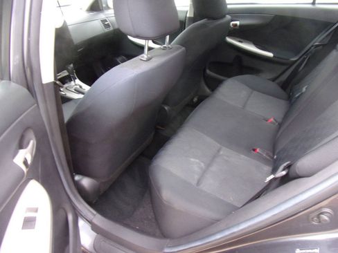 Used 2010 Toyota Corolla S FWD image 3