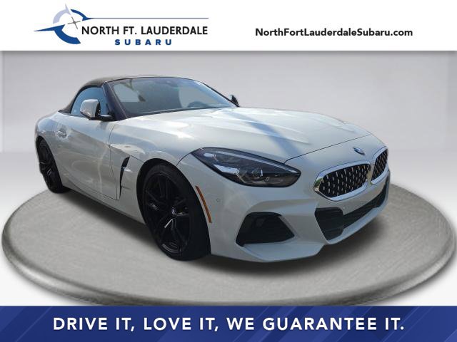 Used 2022 BMW Z4 sDrive30i w/ Dynamic Handling Package RWD image 1