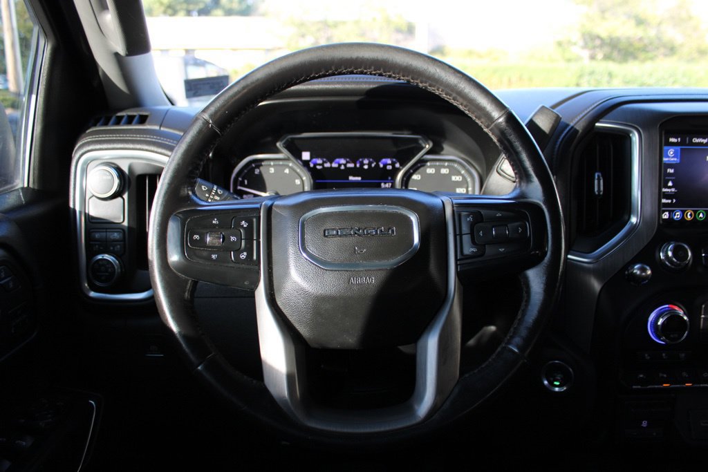 Used 2021 GMC Sierra 1500 Denali w/ Technology Package RWD image 14