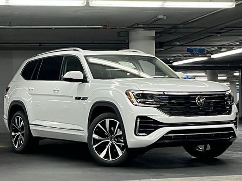 New 2026 Volkswagen Atlas SEL Premium R-Line AWD/4WD image 2