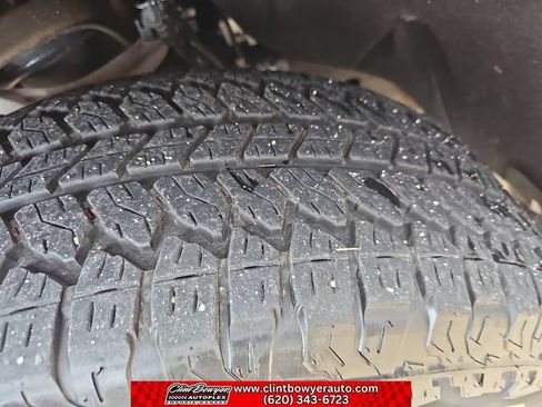 Used 2024 GMC Sierra 1500 Elevation w/ X31 Off-Road Package AWD/4WD image 25