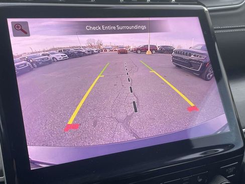 Certified 2022 Jeep Grand Cherokee L Limited image 39