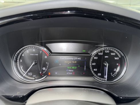 Used 2022 Cadillac XT5 Premium Luxury image 24