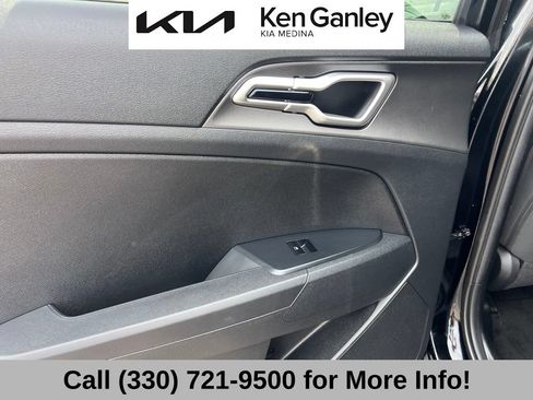 Certified 2026 Kia Sportage LX w/ LX Convenience Package FWD image 48