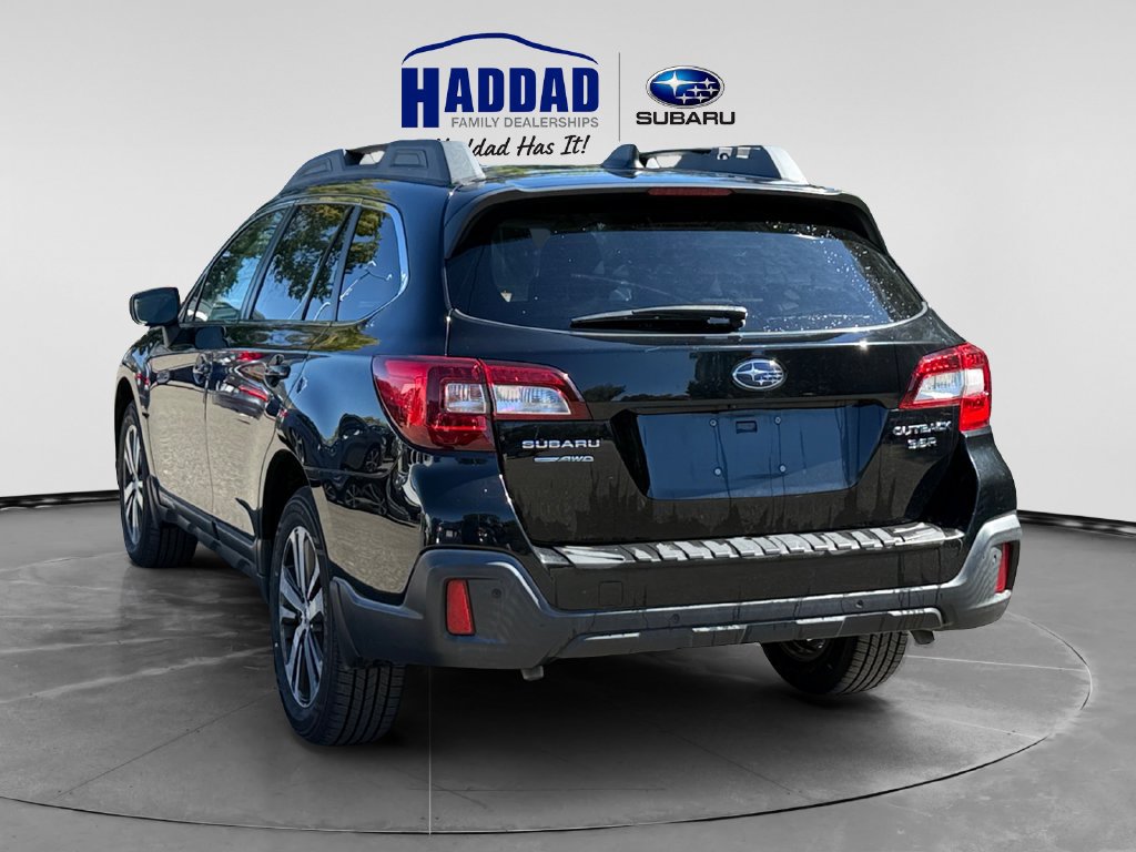 Used 2018 Subaru Outback 3.6R Limited AWD/4WD image 4
