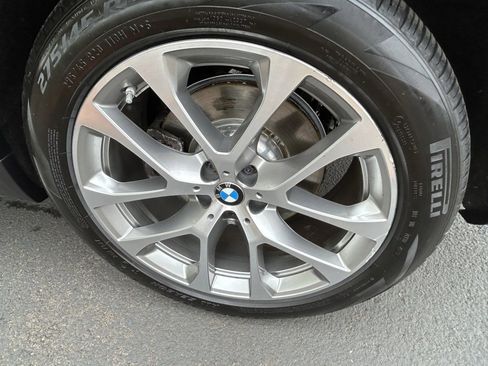 Used 2023 BMW X5 xDrive40i image 11