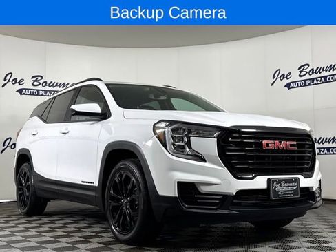 Used 2022 GMC Terrain SLE w/ Driver Convenience Package image 4