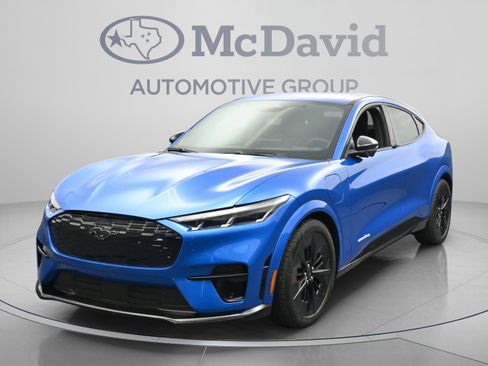 Used 2025 Ford Mustang Mach-E GT AWD/4WD image 4