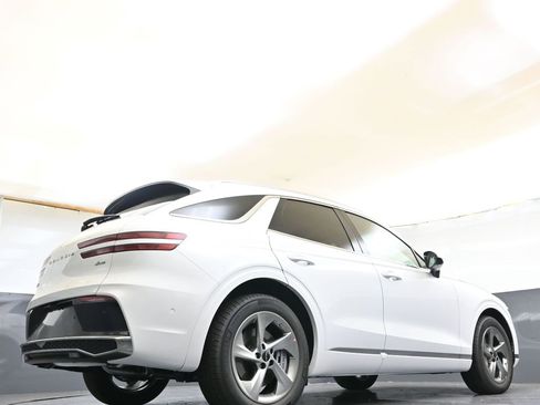 New 2026 Genesis GV70 2.5T Advanced image 38