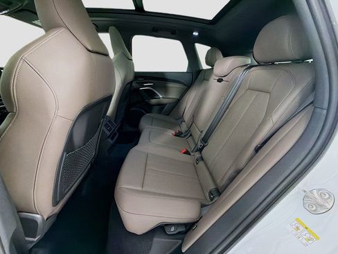 Used 2025 Audi Q5 Premium Plus w/ Premium Plus image 26