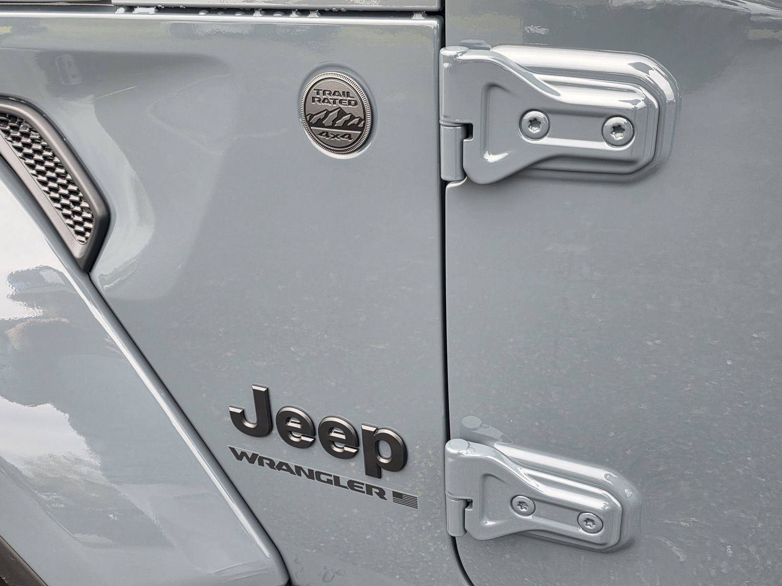 New 2026 Jeep Wrangler Unlimited Sahara AWD/4WD image 27