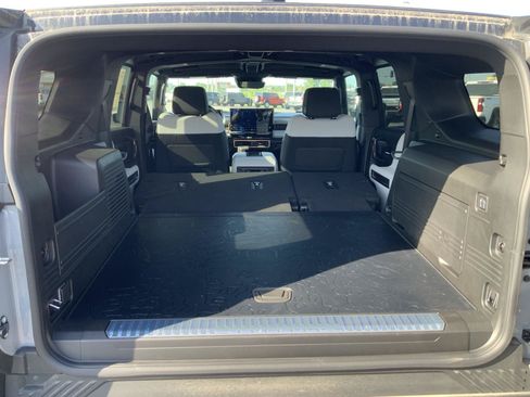 New 2025 GMC Hummer EV 3X AWD/4WD image 12
