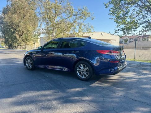 Used 2019 Kia Optima LX FWD image 10