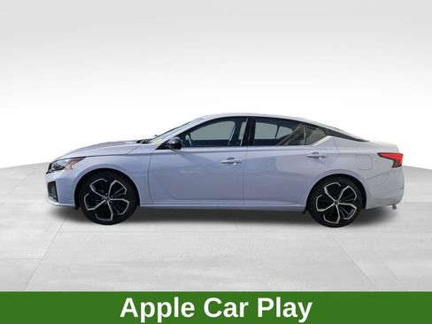 Used 2024 Nissan Altima 2.5 SR FWD image 4