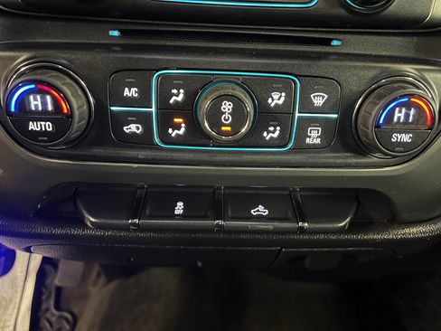 Used 2015 Chevrolet Silverado 1500 LT image 22