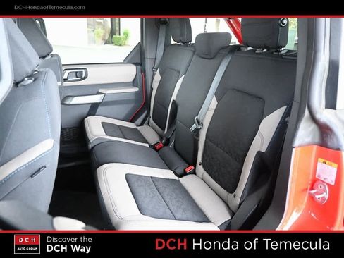 Used 2022 Ford Bronco Wildtrak image 19