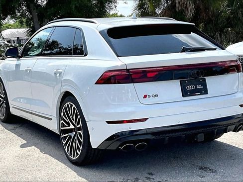 New 2026 Audi SQ8 Prestige AWD/4WD image 7