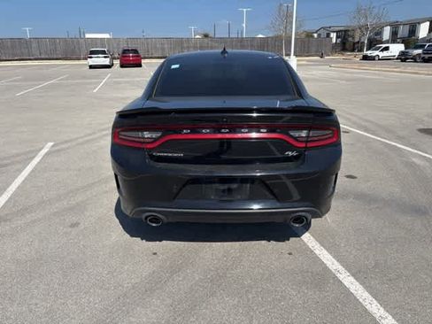 Used 2021 Dodge Charger R/T image 4