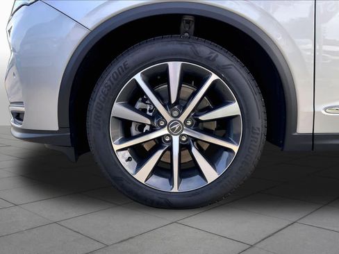 Used 2026 Acura MDX SH-AWD w/ Technology Package image 11