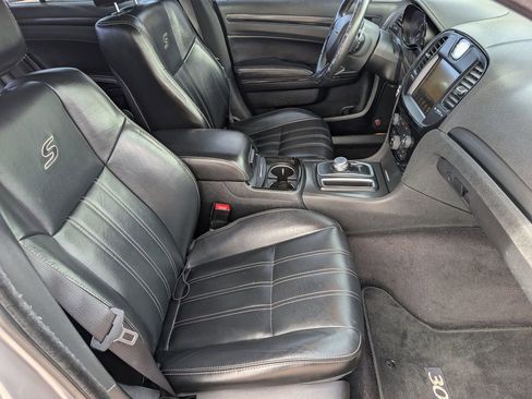 Used 2016 Chrysler 300 S w/ 300S Premium Group image 12