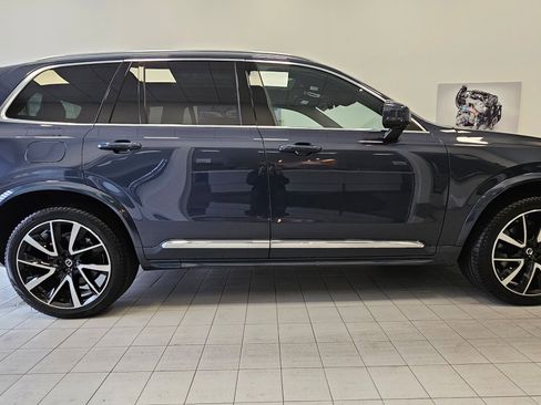 Certified 2024 Volvo XC90 B6 Ultimate w/ Protection Package image 3
