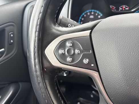 Used 2022 Chevrolet Colorado Z71 AWD/4WD image 24