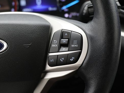 Used 2022 Ford Explorer XLT w/ Equipment Group 202A image 20